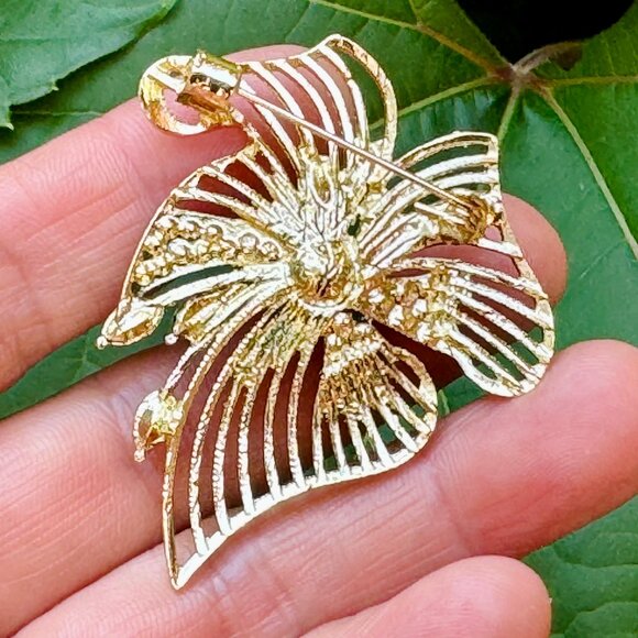 Vintage Style Brooch Rhinestone Flower Bow Brooch - Picture 4 of 4